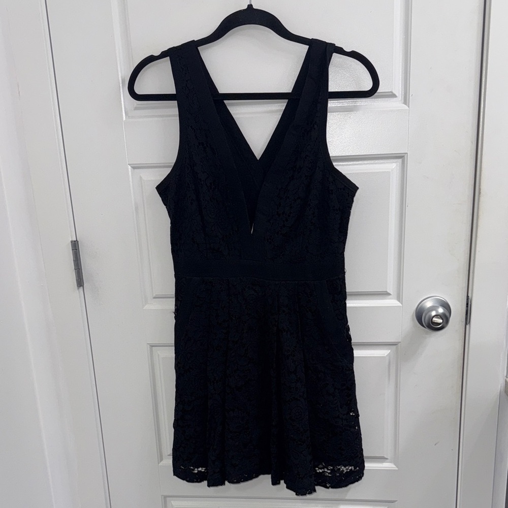 3/$30 Free people Black Lace Dress size small